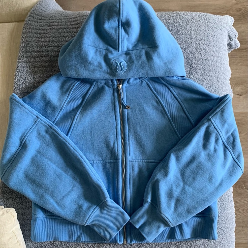 NWOT Aero Blue Lululemon Scuba